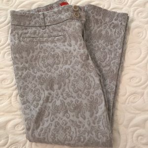 Anthropologie Crops with Velvet Accent Size 6P
